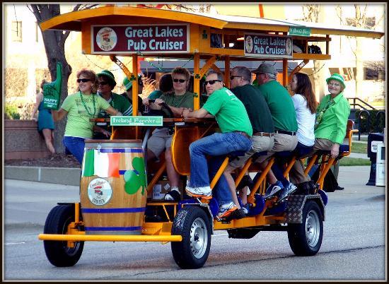 Great Lakes Pub Cruiser