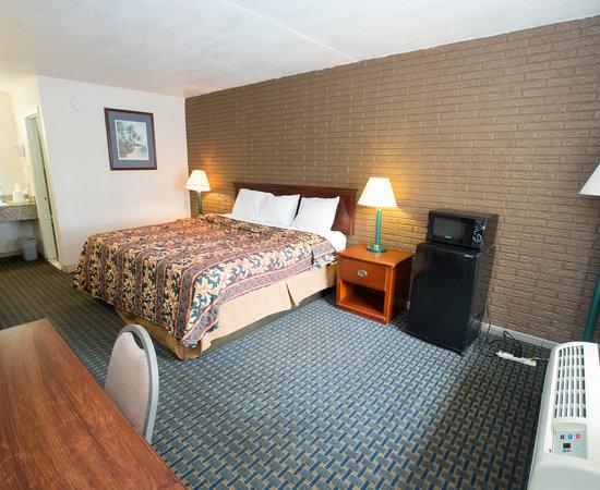 Rodeway Inn & Suites Wilmington North