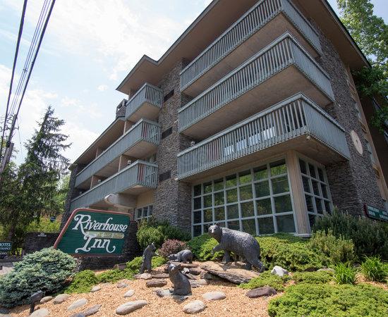 Riverhouse at the Park