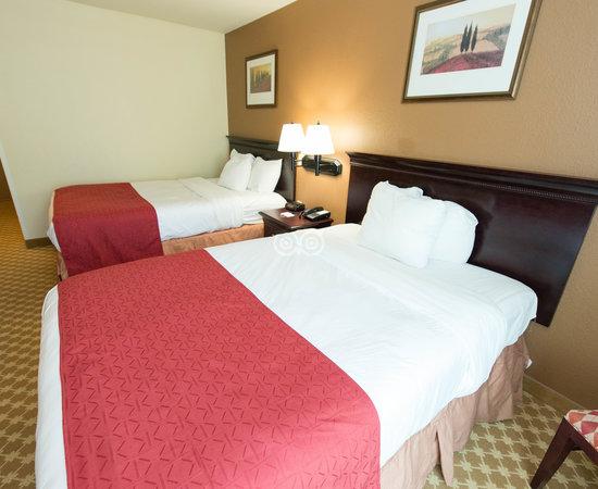 Country Inn & Suites by Radisson, Asheville at Asheville Outlet Mall, NC