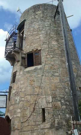 Comanche Mill Yacht-Less Club