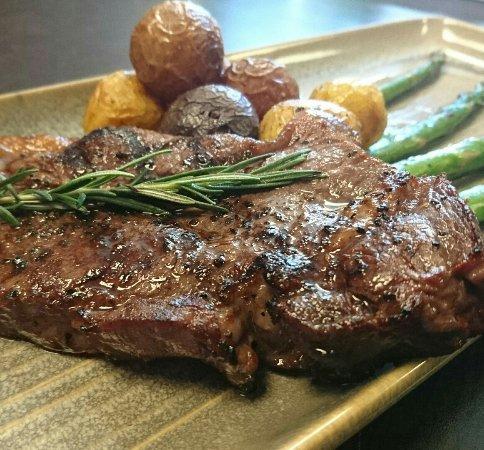 B & B Roadhouse Bar and Grill