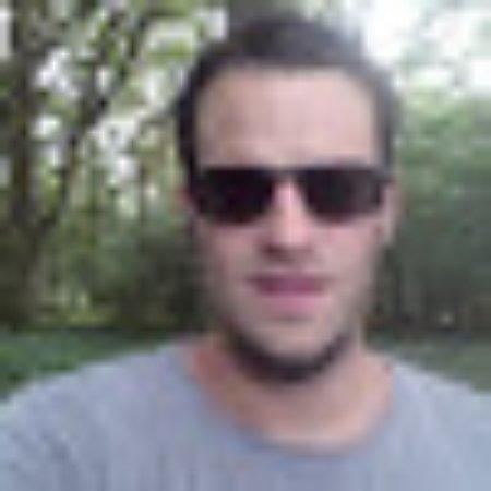 photo of nicklR7905TR