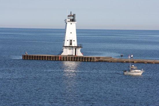 Ludington North Breakwater Light