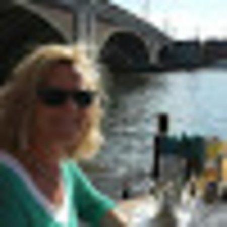 photo of corneliab856