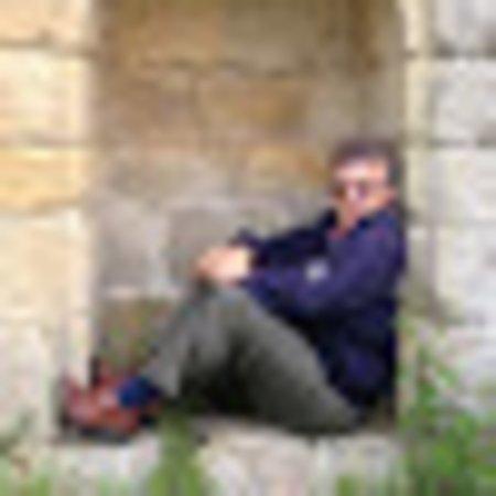 photo of L2394HZkevinj