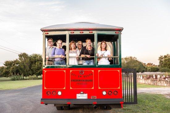 Fredericksburg Tours, LLC