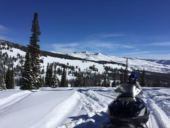 High Mountain Snowmobile Tours