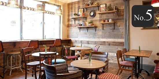 No.5 Coffee House
