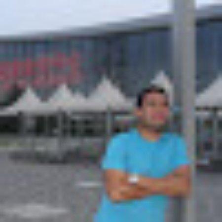 photo of pedromC7549AS