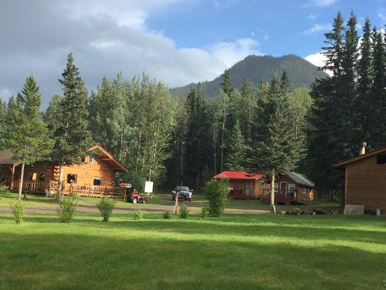 The Poplars Motel & R.V. Park