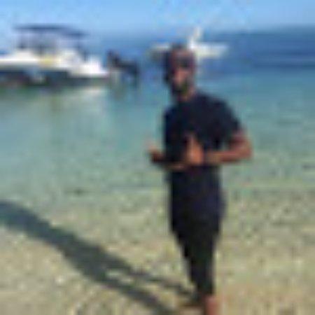 photo of Traveleatcomplete