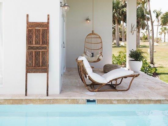 Villa Montana Beach Resort