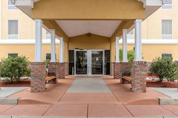 Comfort Suites Scranton near Montage Mountain