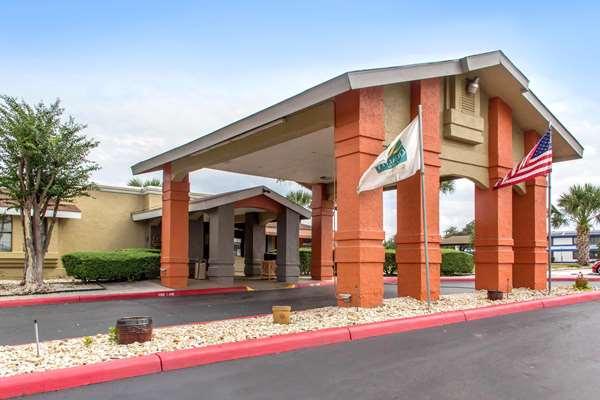 Quality Inn & Suites I-35 near Frost Bank Center