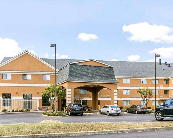 Clarion Pointe University/Expo
