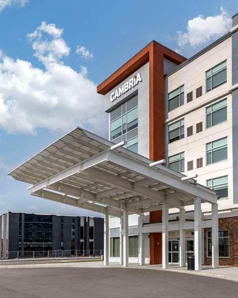 Cambria Bloomington Mall of America Minneapolis Airport