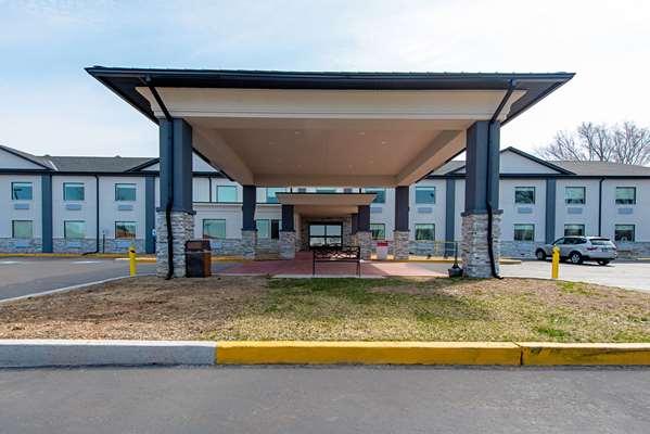 Quality Inn Mishawaka - South Bend