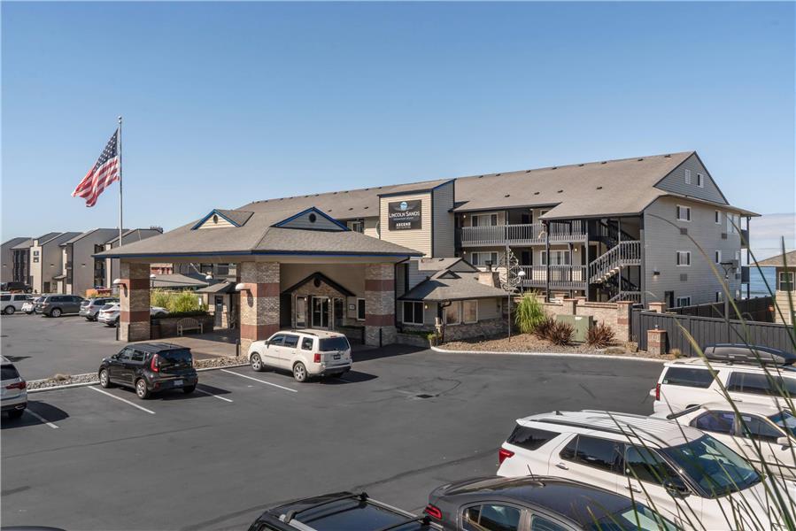 Lincoln Sands Oceanfront Resort, an Ascend Collection Hotel