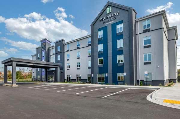 MainStay Suites Georgetown Lexington North