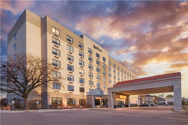 Radisson Hotel Detroit Metro Airport