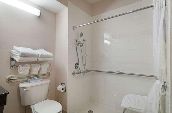 Quality Suites Springdale West I-49