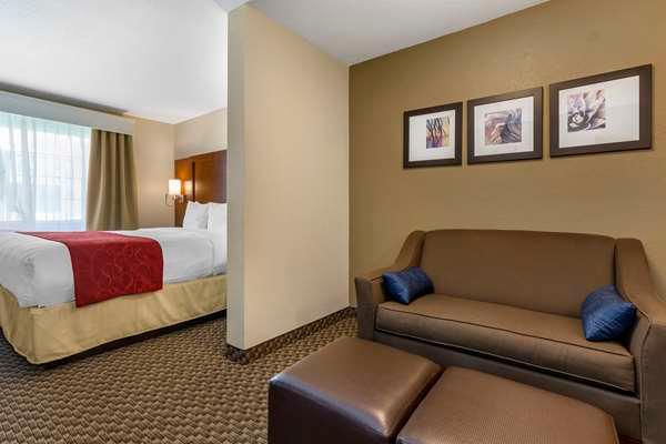 Comfort Suites Phoenix Airport