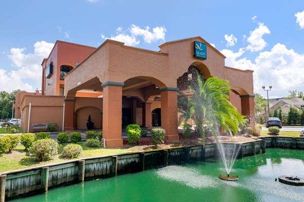 QUALITY INN & Suites-Jacksonville