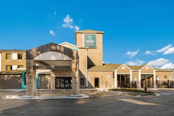 Clarion Hotel