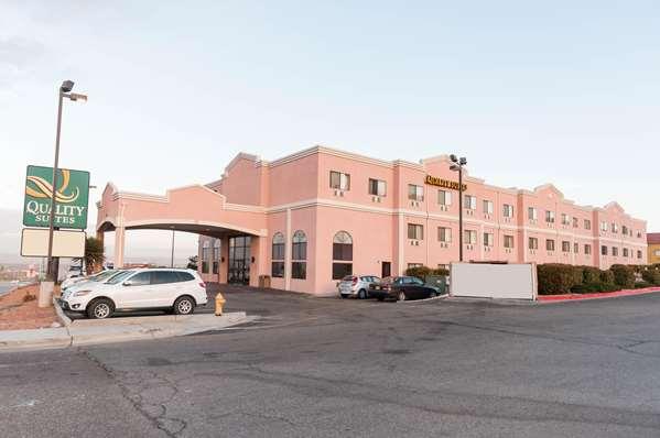 Quality Suites Albuquerque Airport