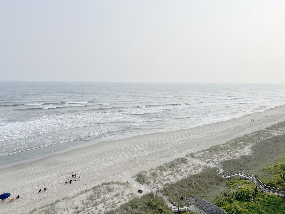 Crystal Coast Oceanfront Hotel