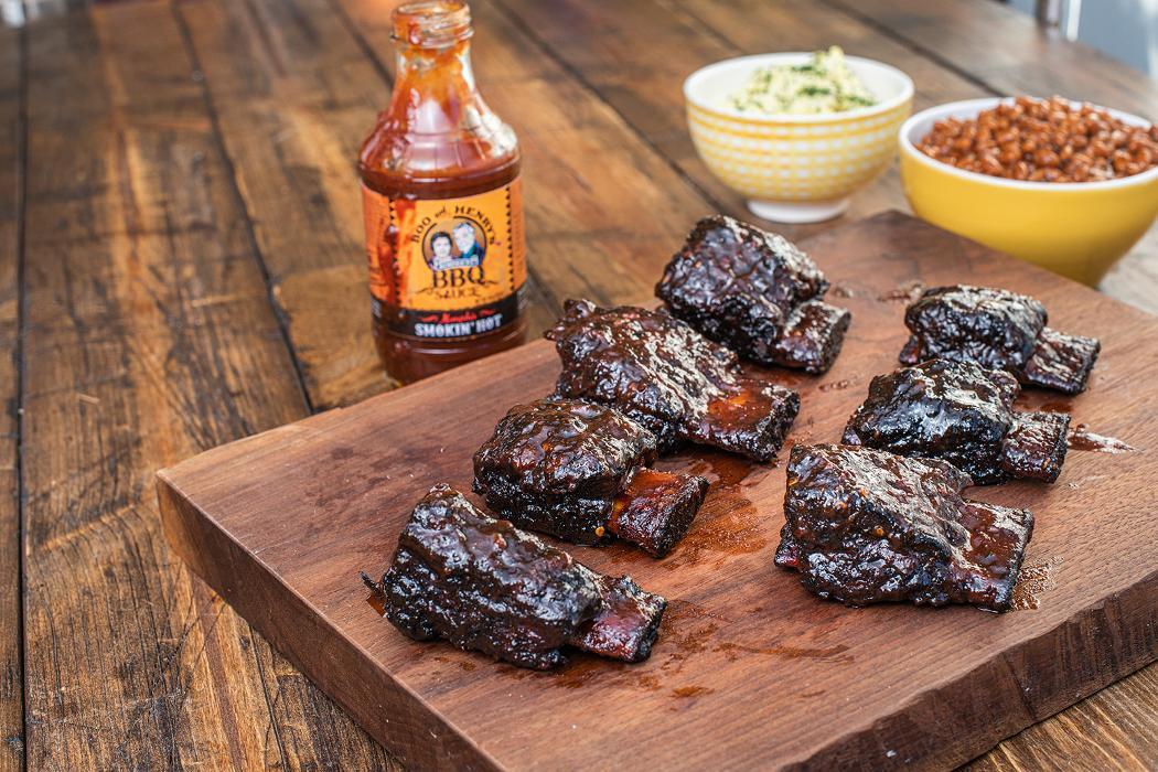 Boo and Henry's Memphis Pit BBQ Restaurant