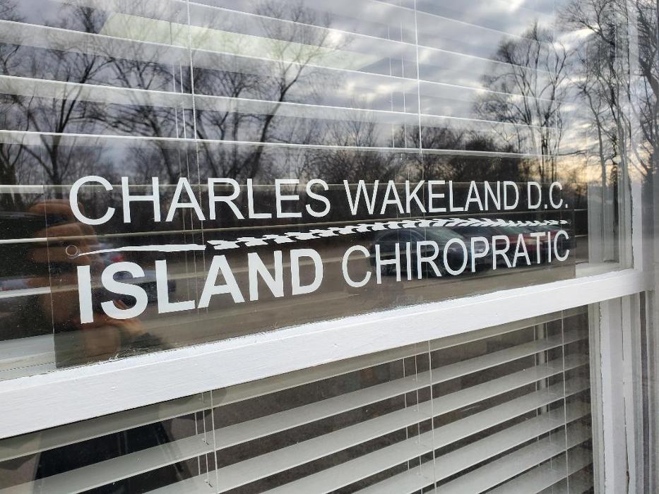 Island Chiropractic- Charles E. Wakeland DC