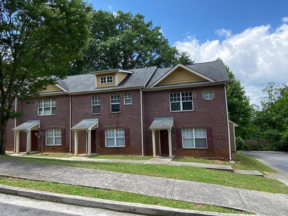 Hillsdale Apartments