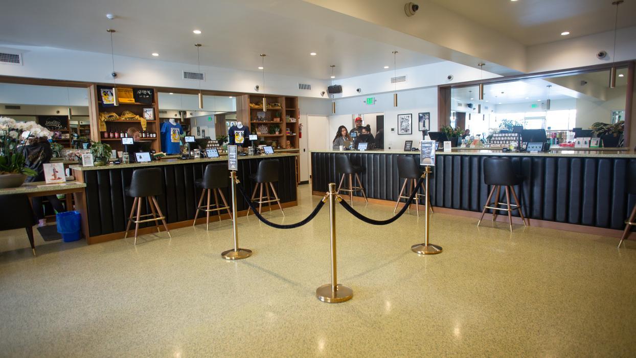 Sunset Pipeline Dispensary and Delivery