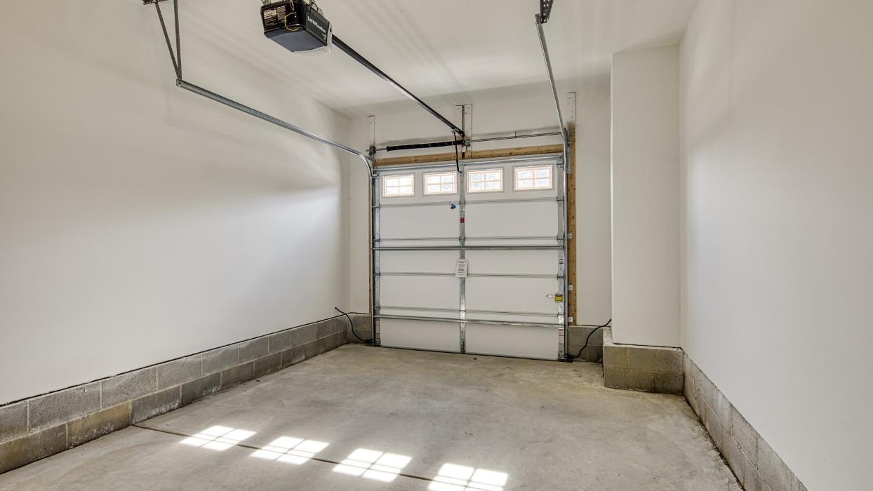 Hillpoint Preserve Townhome Apartments