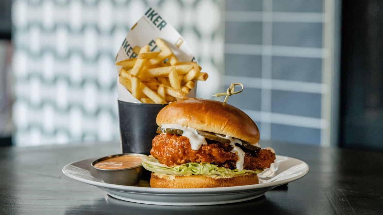 Flanker Kitchen & Sports Bar