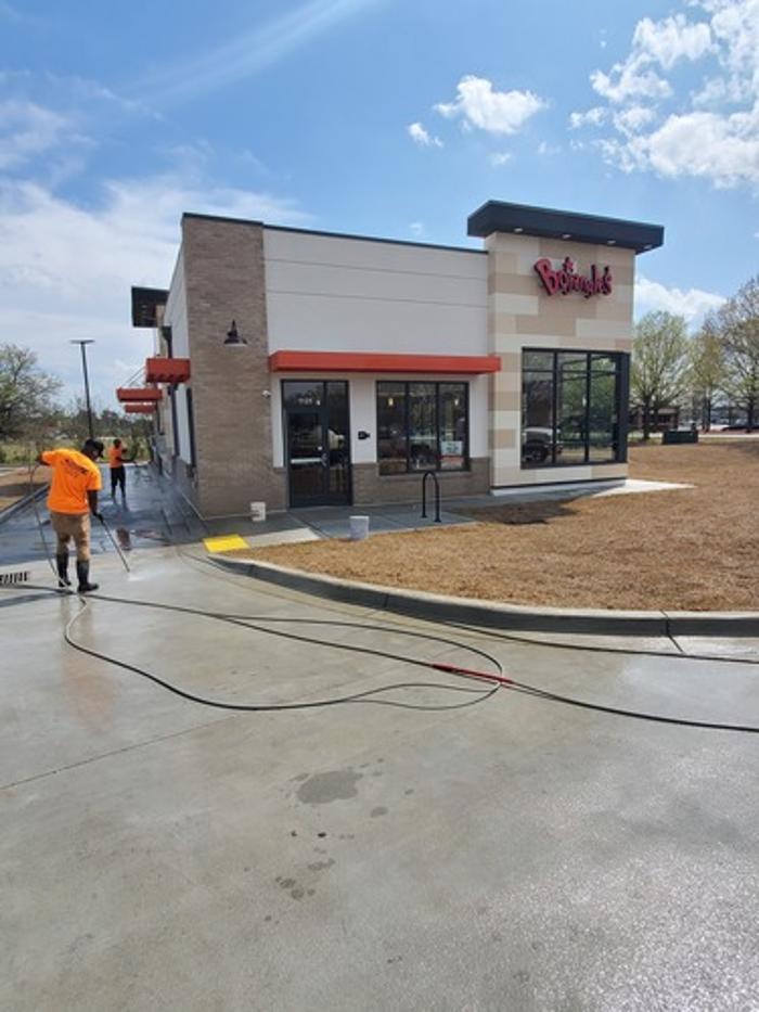 Smith's Superior Pressure Washing