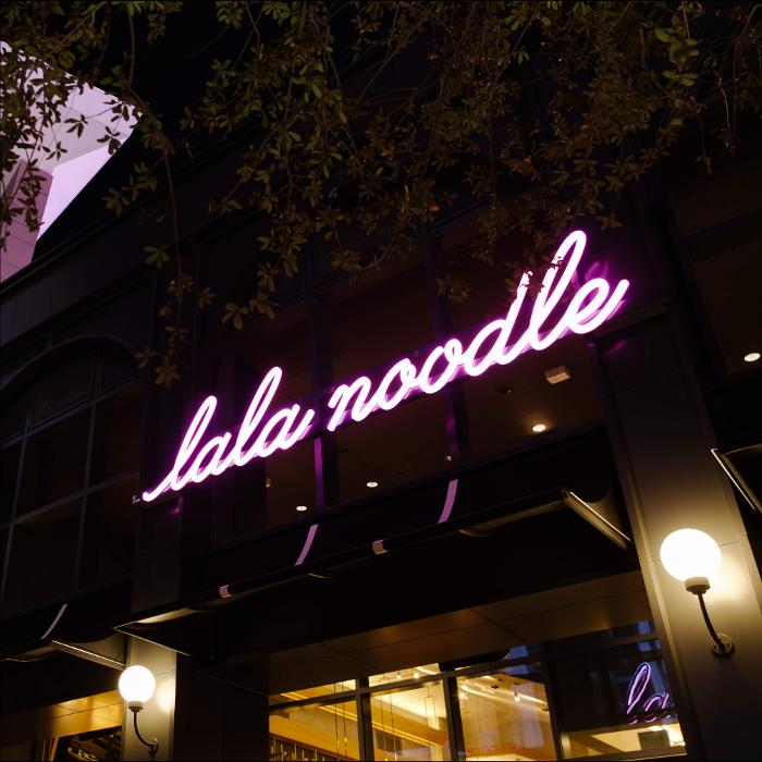 La La Noodle