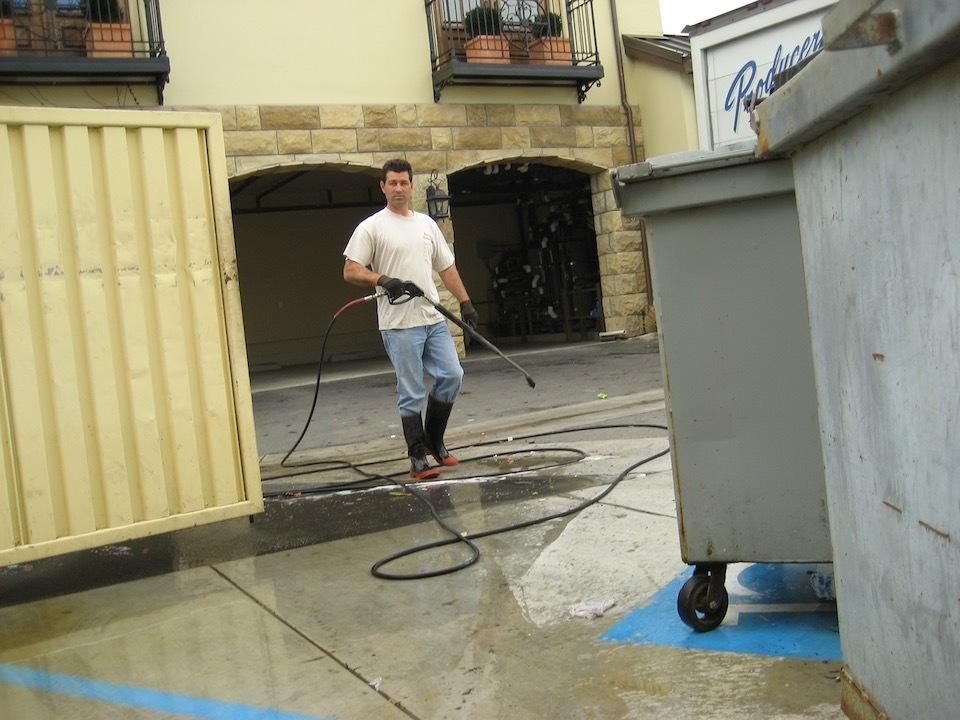 Advanced Pressure Washing
