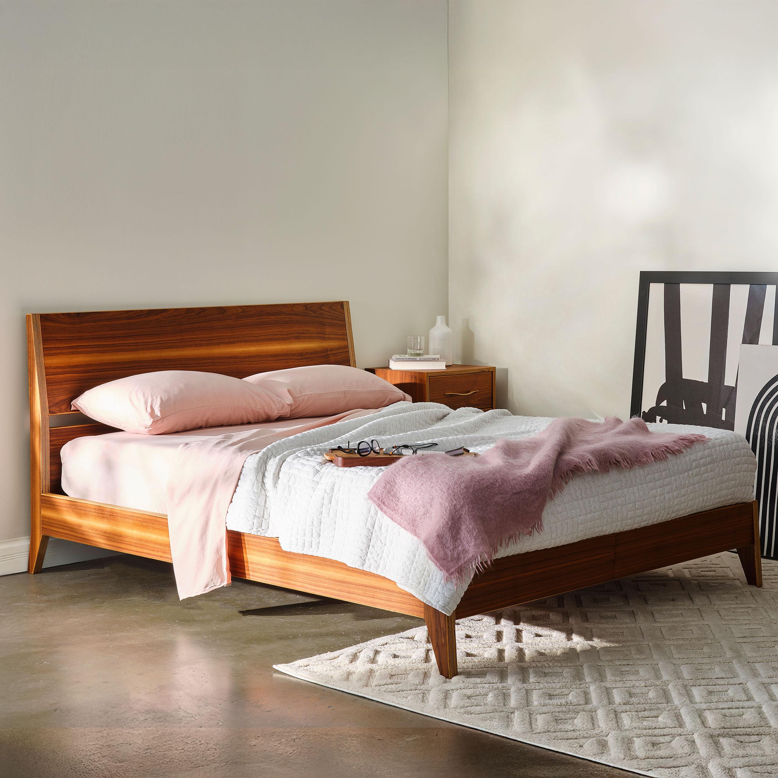 Relic Modern | Furniture & Objects