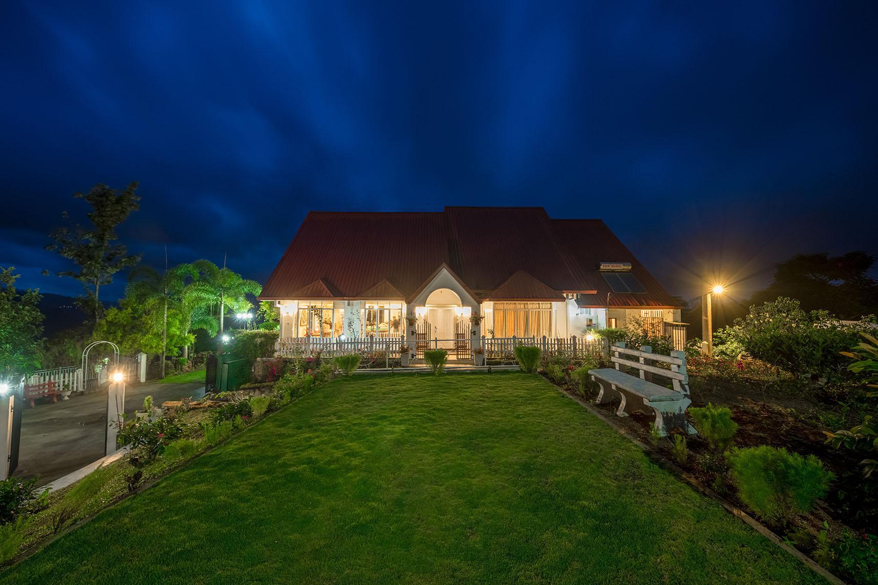 Floating Mountain Villa