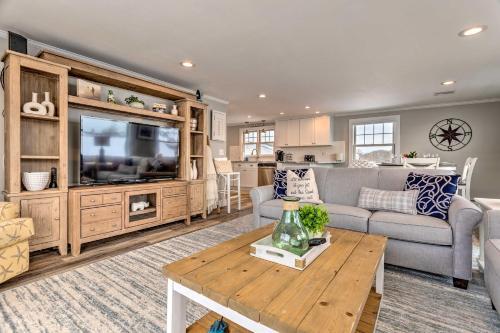 Bourne Home with Deck Steps From Cape Cod Canal