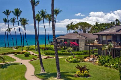 Wailea Elua Village, CoralTree Residence Collection