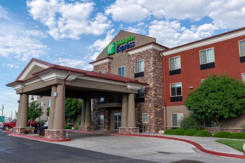 Holiday Inn Express & Suites Limon I-70 (Ex 359) By IHG