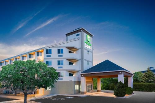 Holiday Inn Express Colorado Springs-Airport By IHG