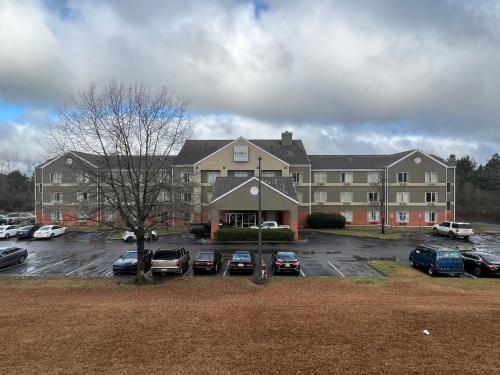 Budgetel Inns & Suites