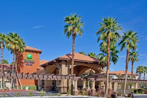 Holiday Inn Express & Suites Rancho Mirage By IHG