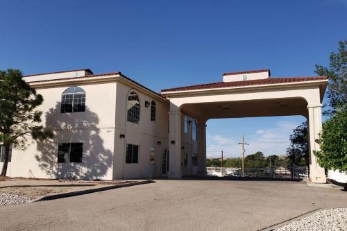 Travelodge By Wyndham Carlsbad NM