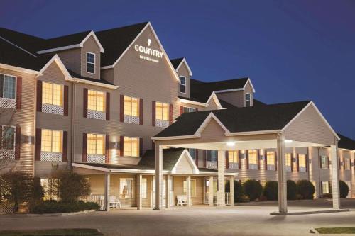 Country Inn & Suites by Radisson, Bismarck, ND